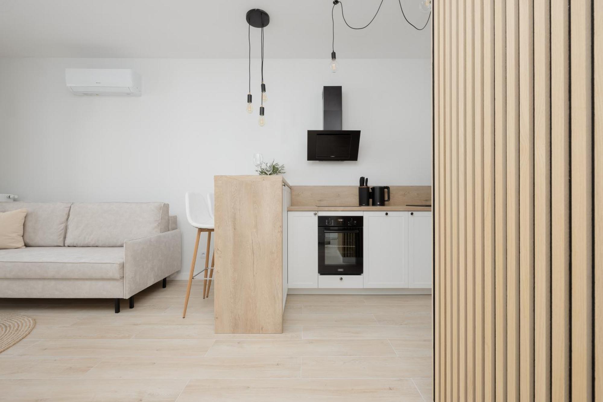 Stylish Apartments With Parking By Noclegi Renters Warschau Exterior foto